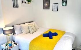 Kunda House Selly Oak Guest House Birmingham United Kingdom